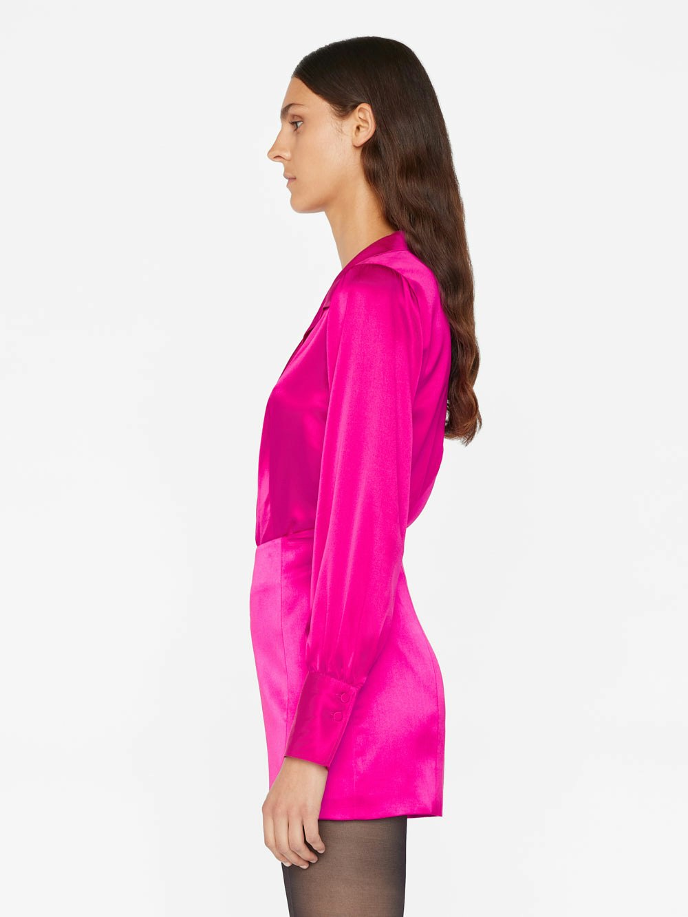 shirt side view alt:fit2